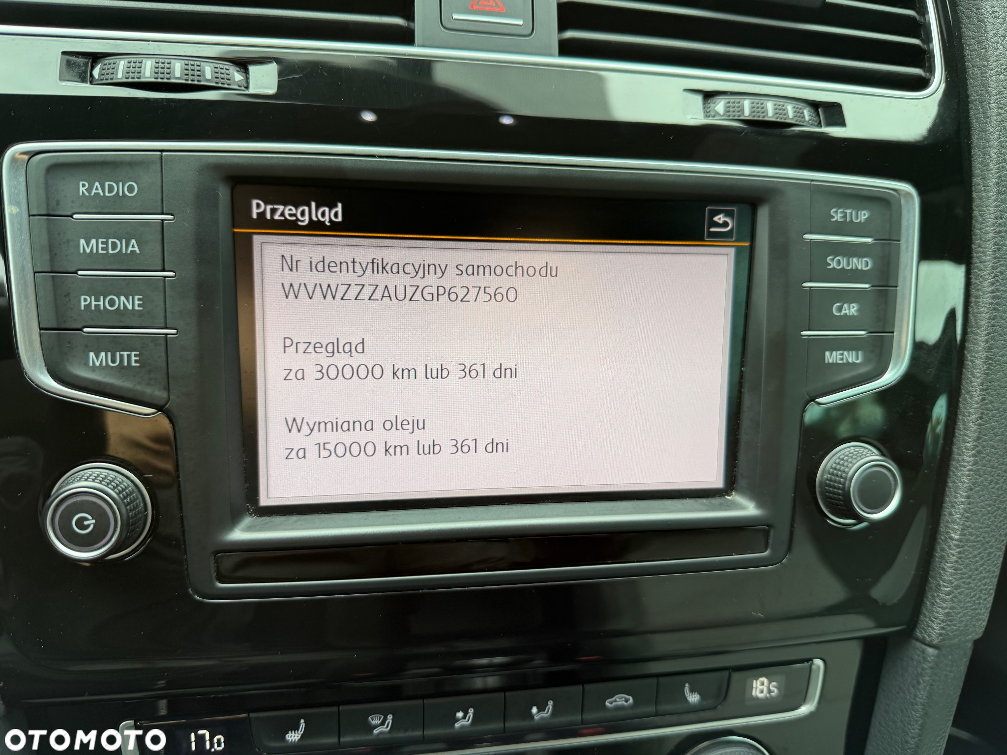 Volkswagen Golf - 20