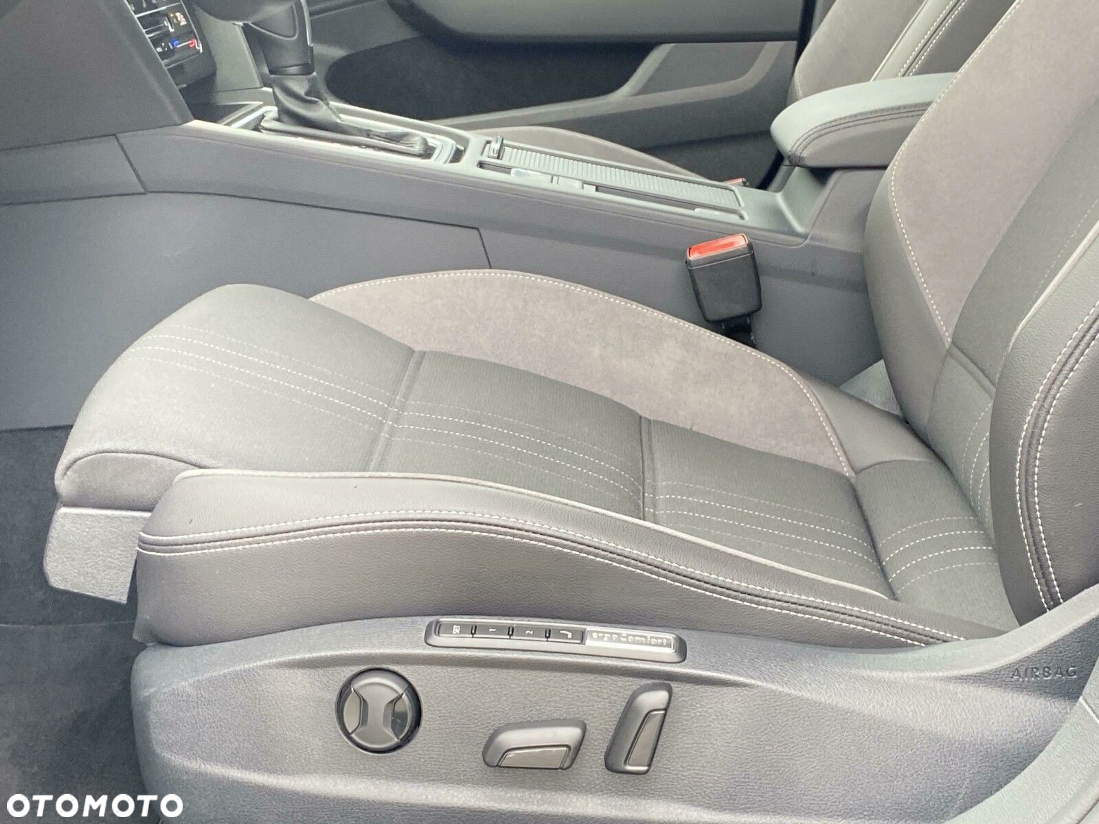 Volkswagen Passat Alltrack - 23