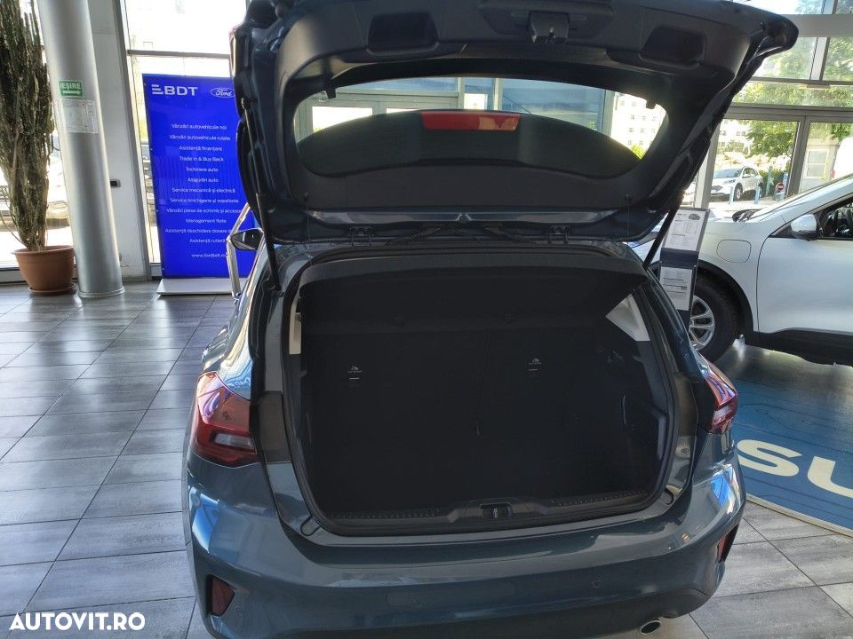 Ford Focus 1.0 EcoBoost 7DCT MHEV Titanium - 5