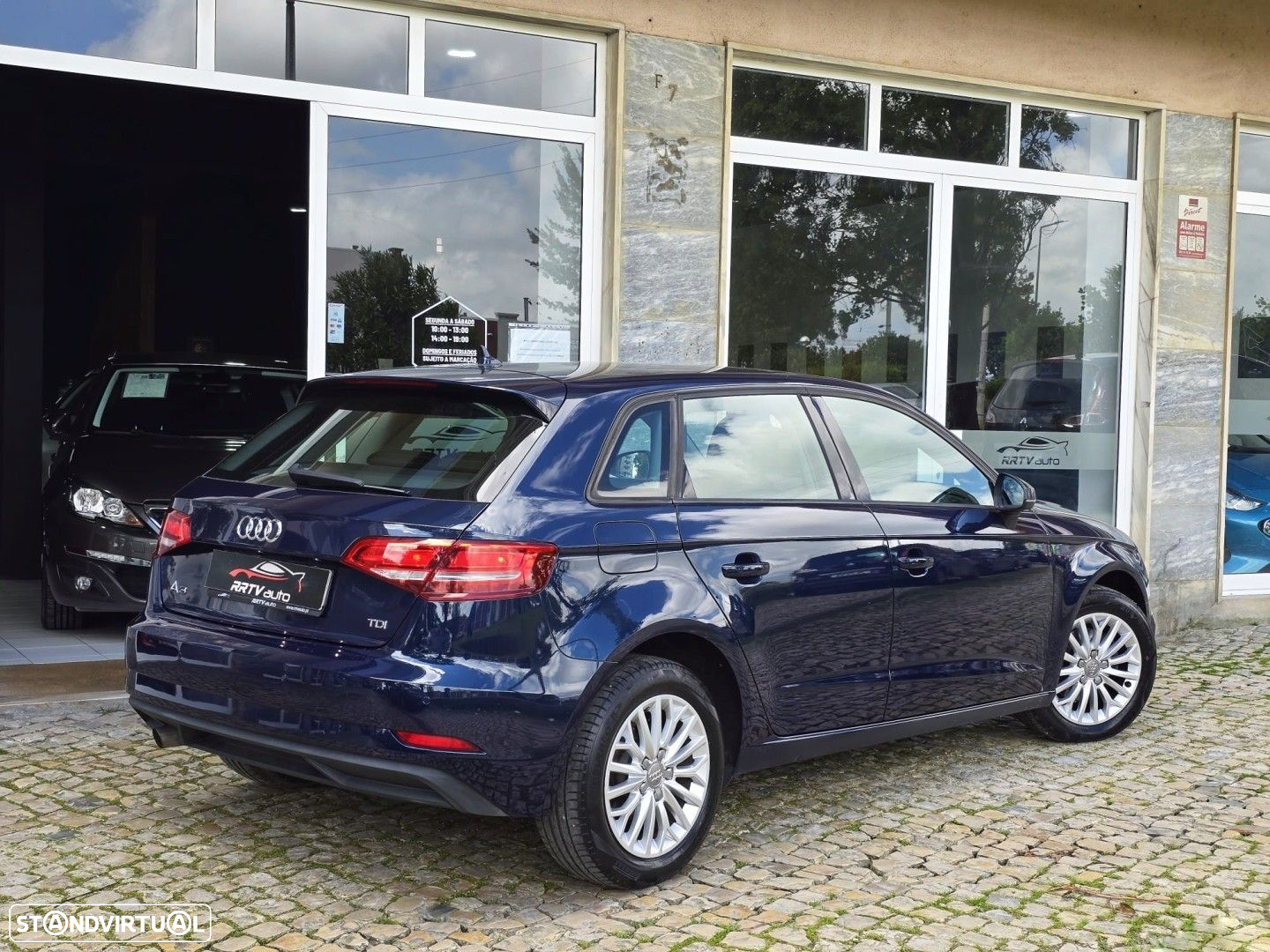 Audi A3 Sportback 1.6 TDI Design - 12