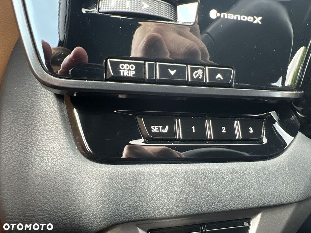 Lexus RX - 19