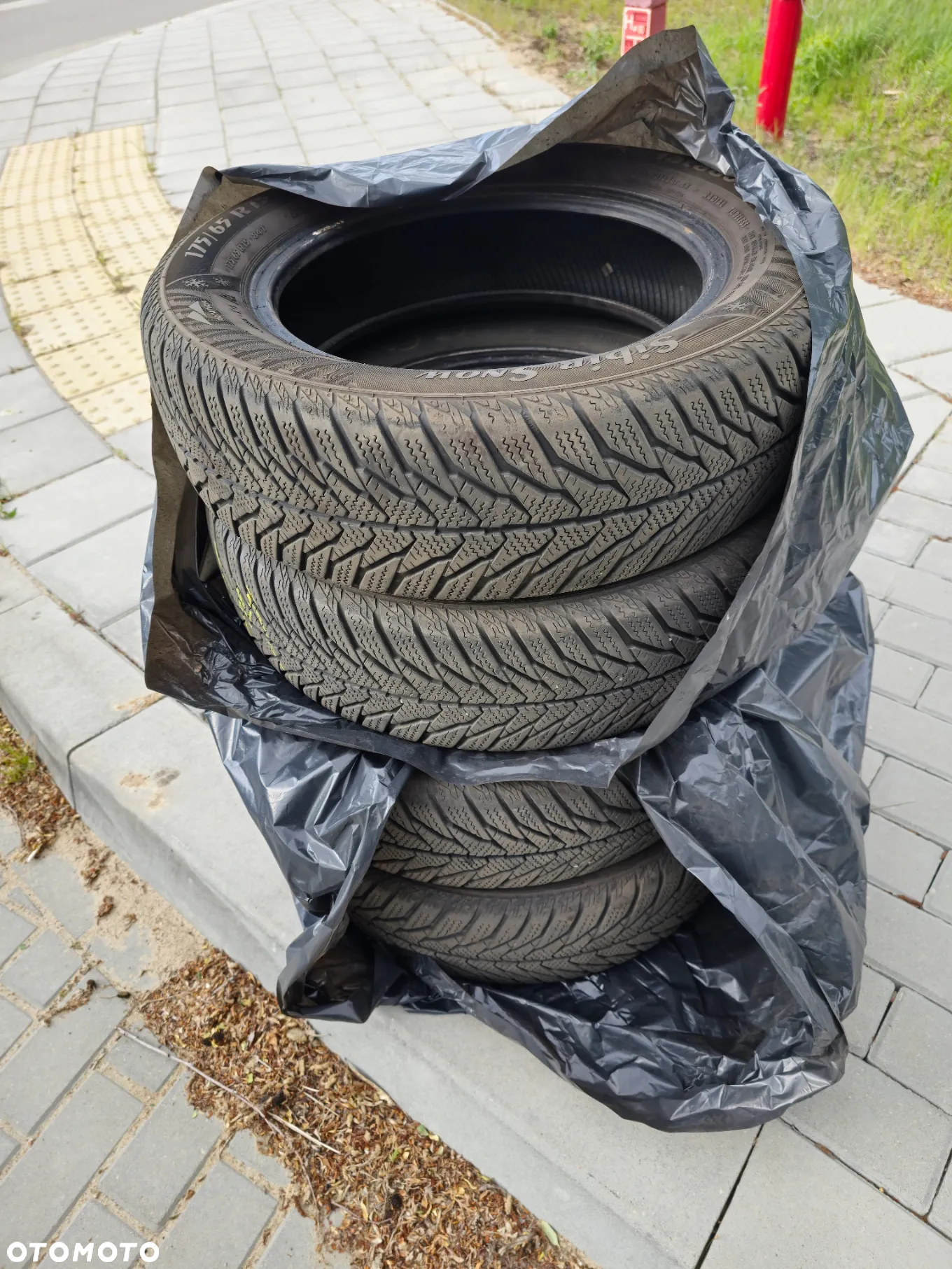 Toyota Yaris 1.5 Premium - 23