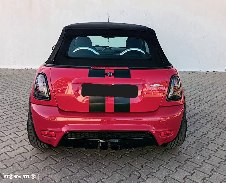 MINI Cabrio John Cooper Works - 18