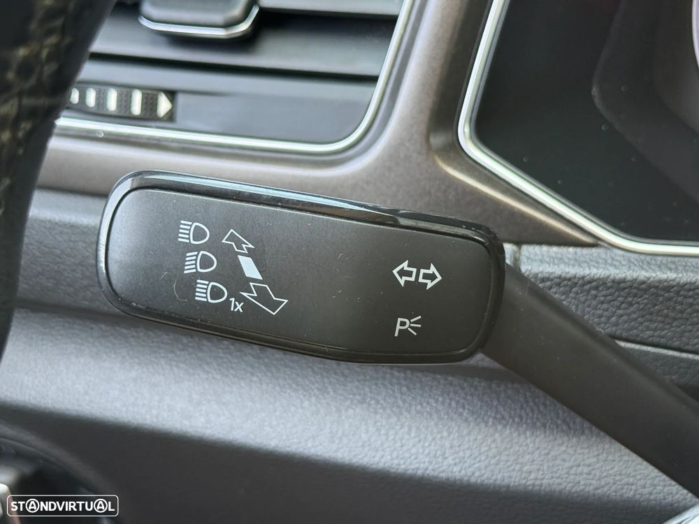 VW T-Roc 1.6 TDI Style - 31