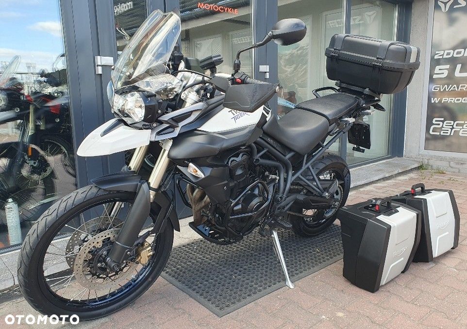 Triumph Tiger - 2