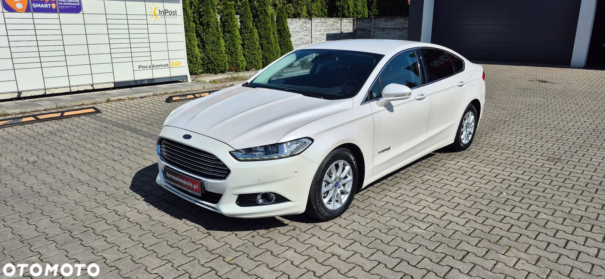 Ford Mondeo 2.0 Hybrid Titanium - 1