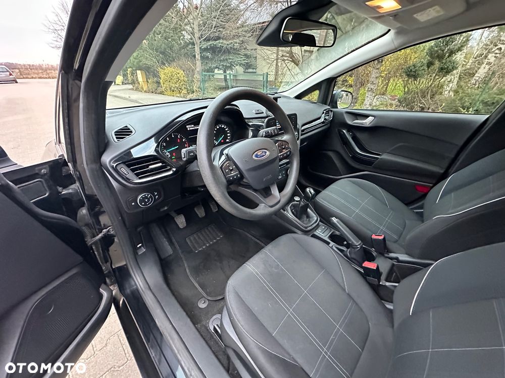 Ford Fiesta 1.1 S&S TITANIUM - 5