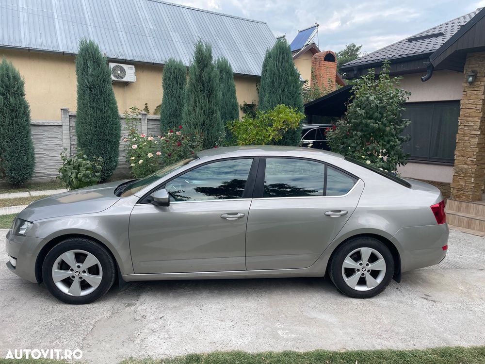 Skoda Octavia - 3