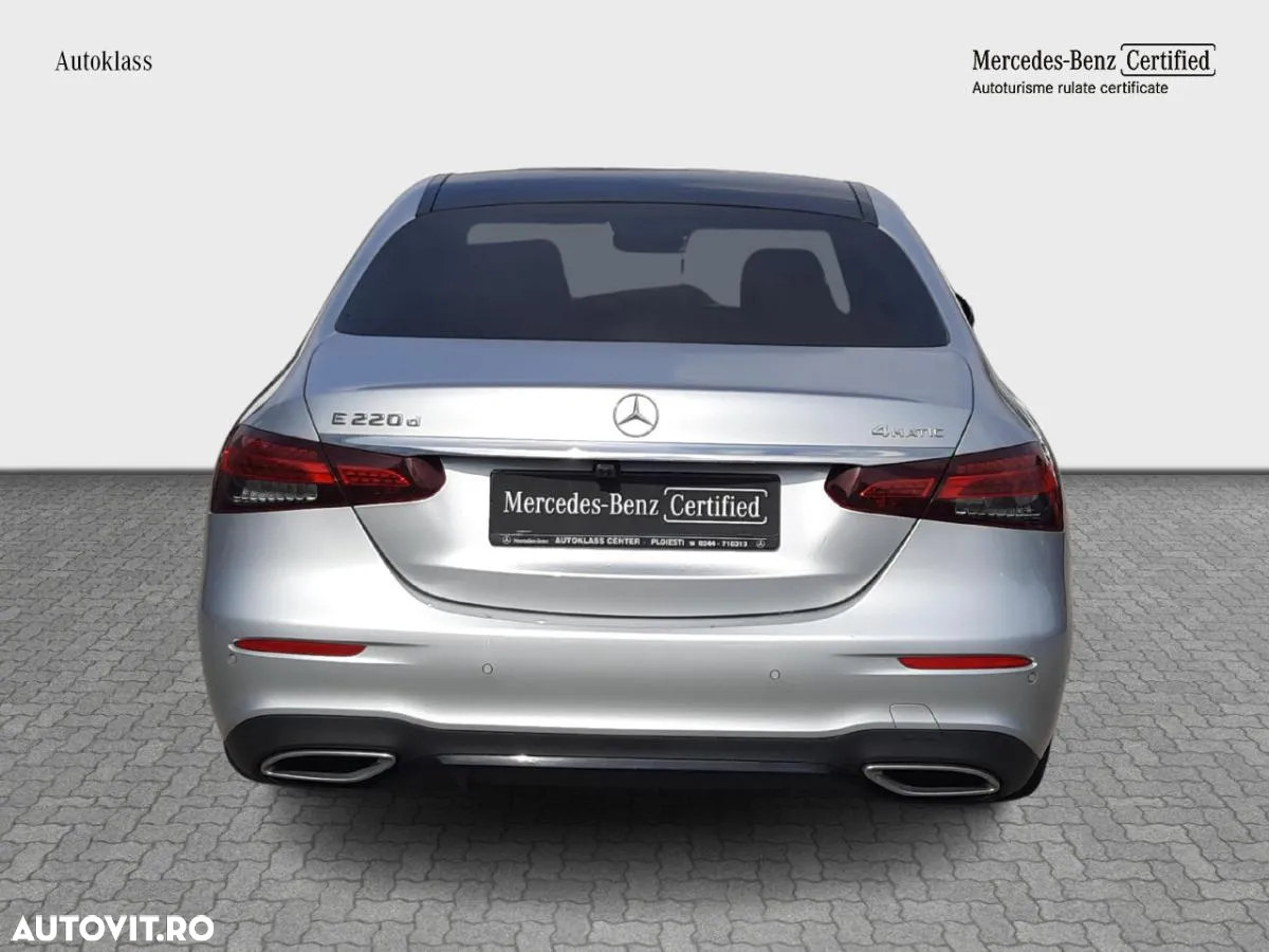 Mercedes-Benz E - 5