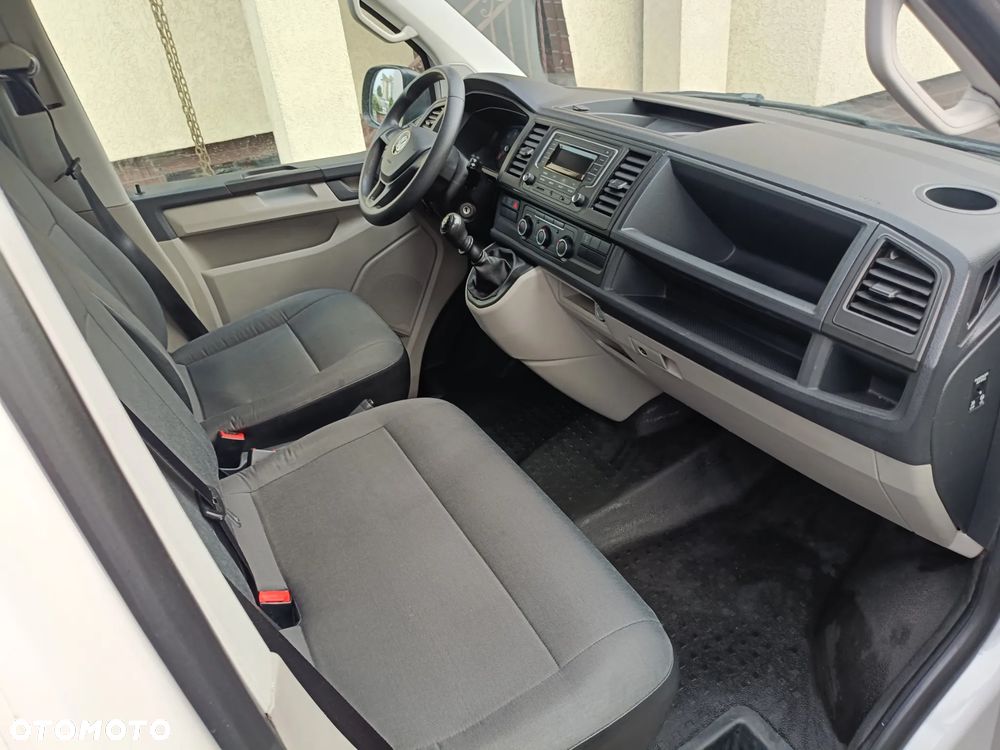 Volkswagen Transporter - 13
