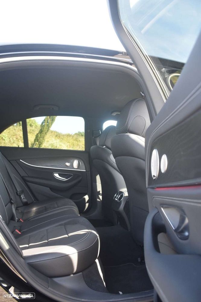 Mercedes-Benz E 200 d 9G-TRONIC AMG Line - 3