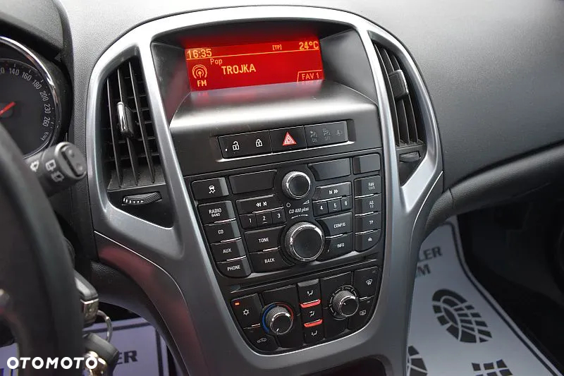 Opel Astra IV 1.6 Sport - 13