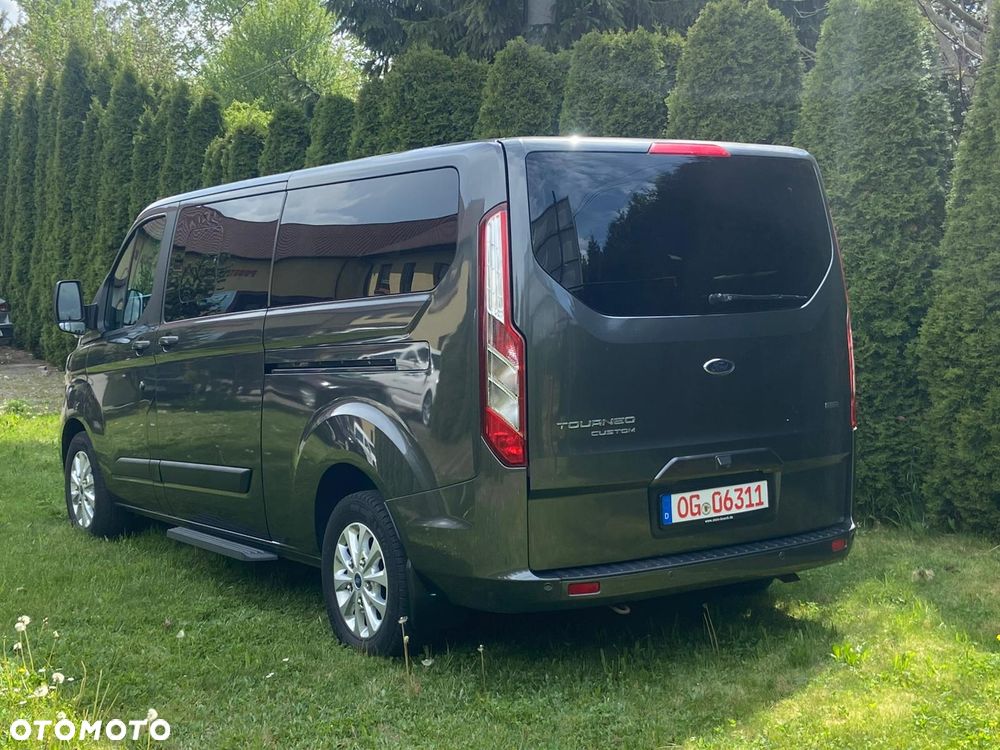 Ford Tourneo Custom - 6