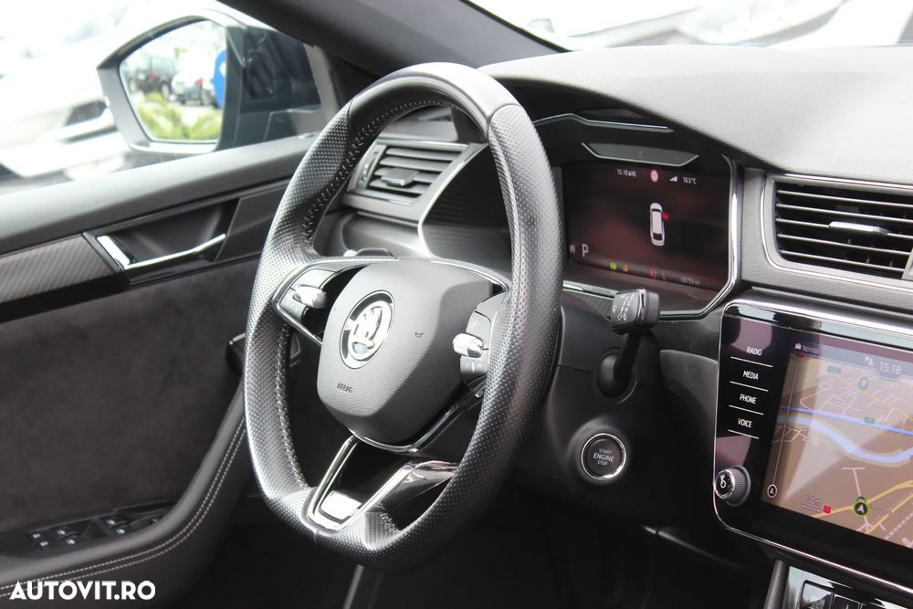 Skoda Superb 1.5 TSI DSG Sportline - 38