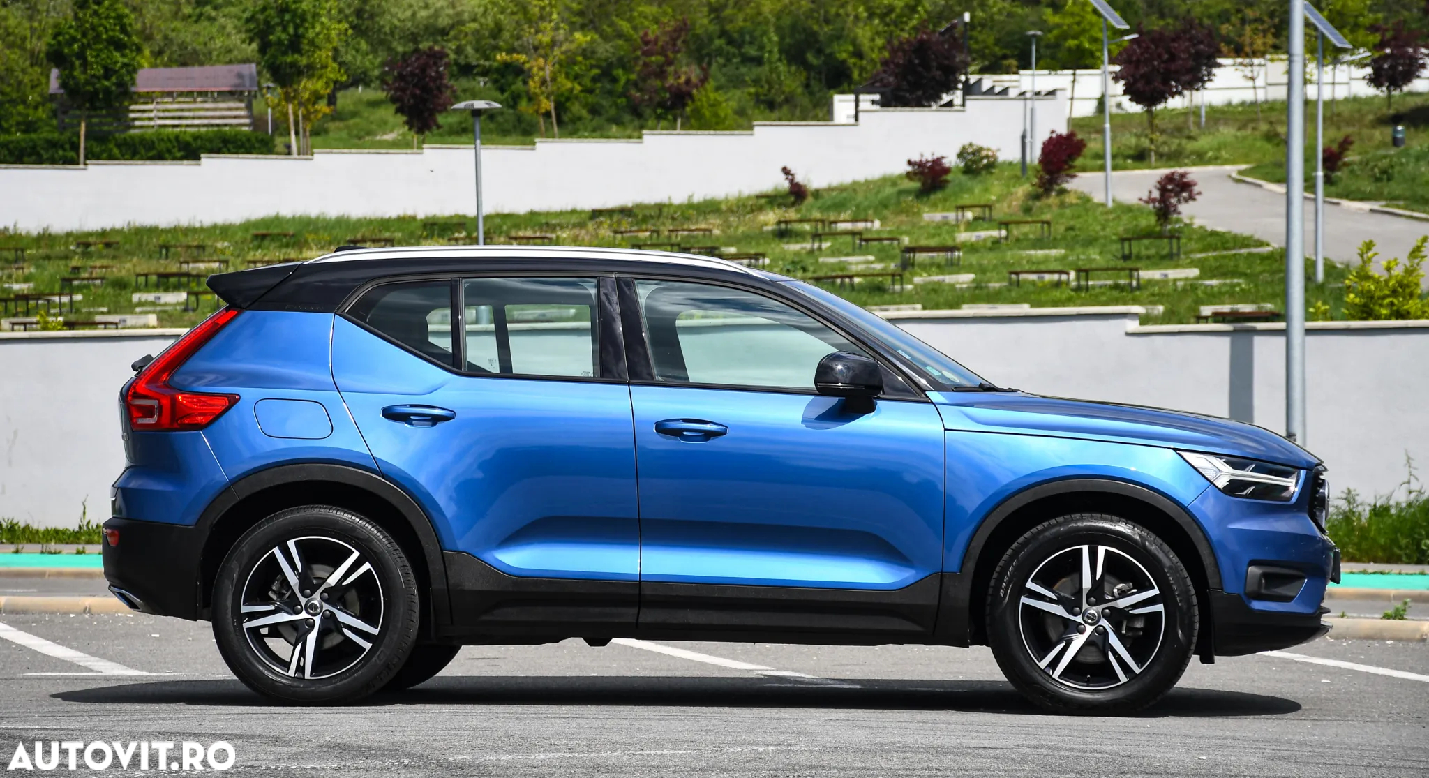 Volvo XC 40 D4 AWD Geartronic R-Design - 6