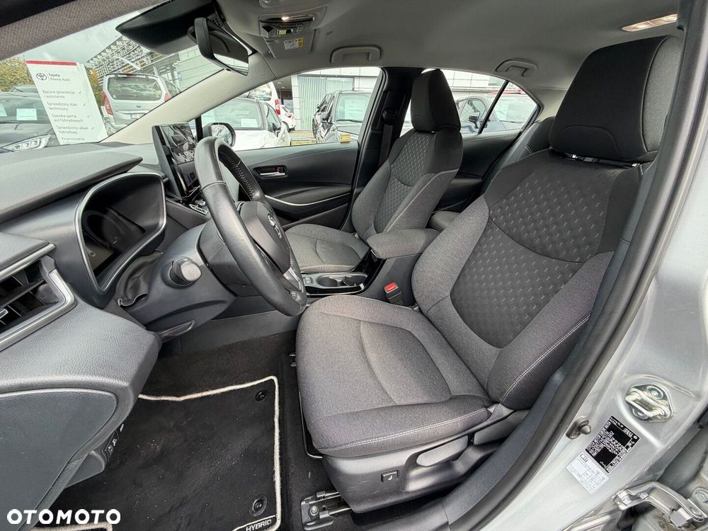 Toyota Corolla 1.8 Hybrid Comfort - 30