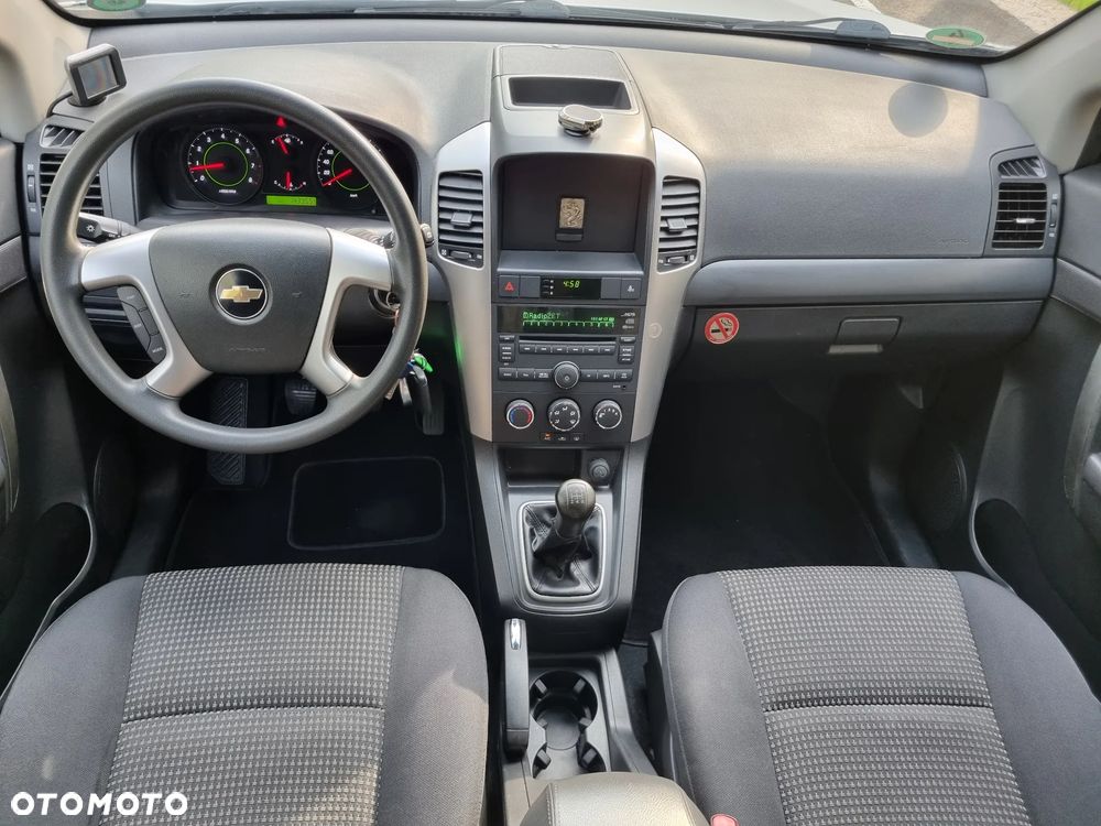 Chevrolet Captiva 2.4 2WD 5 Sitzer LS - 12