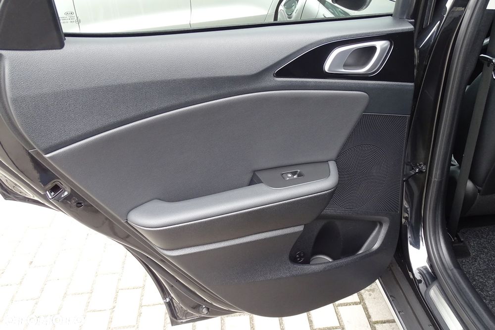 Kia XCeed 1.5 T-GDI MHEV Prestige Line DCT - 28