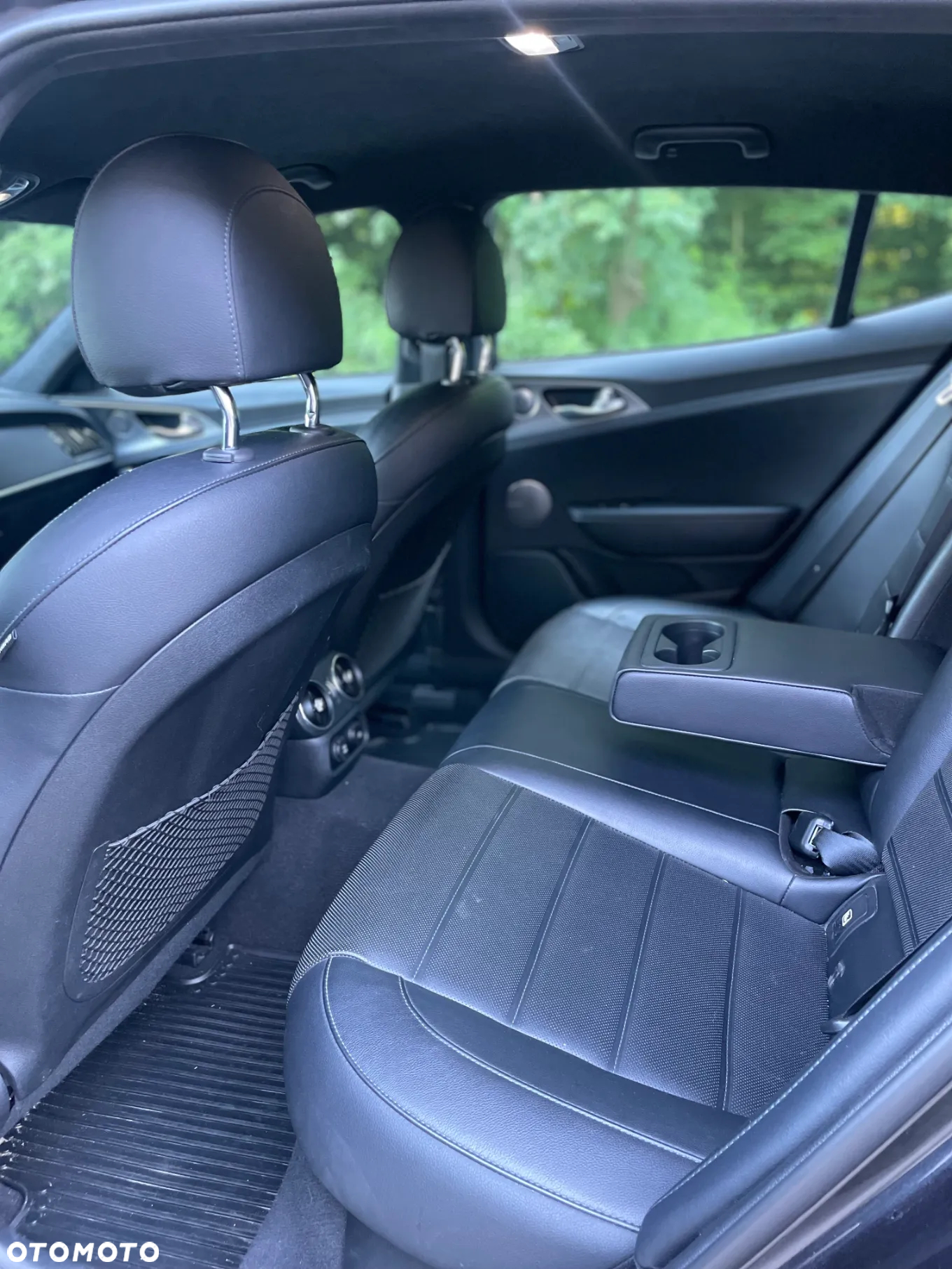 Kia Stinger 2.0 T-GDI GT Line - 11