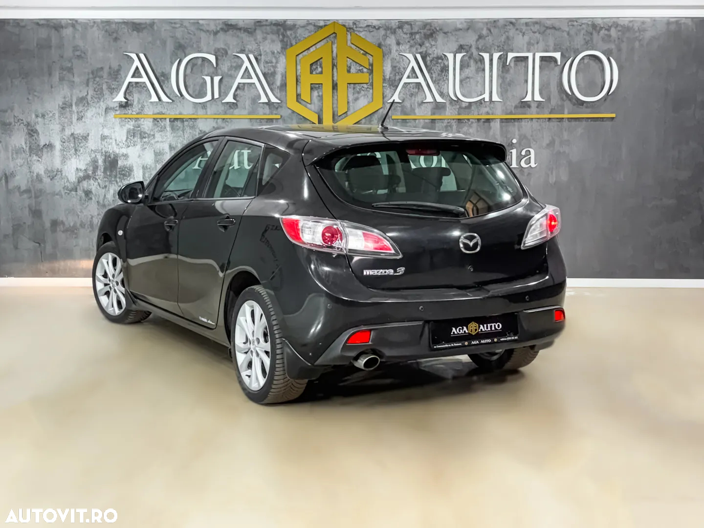 Mazda 3 - 4