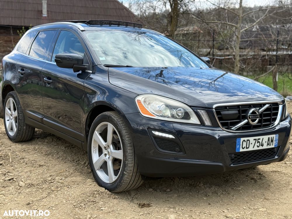 Volvo XC 60 D5 AWD Summum - 1