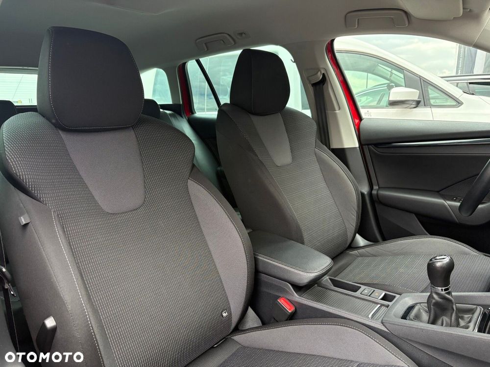Skoda Octavia - 16