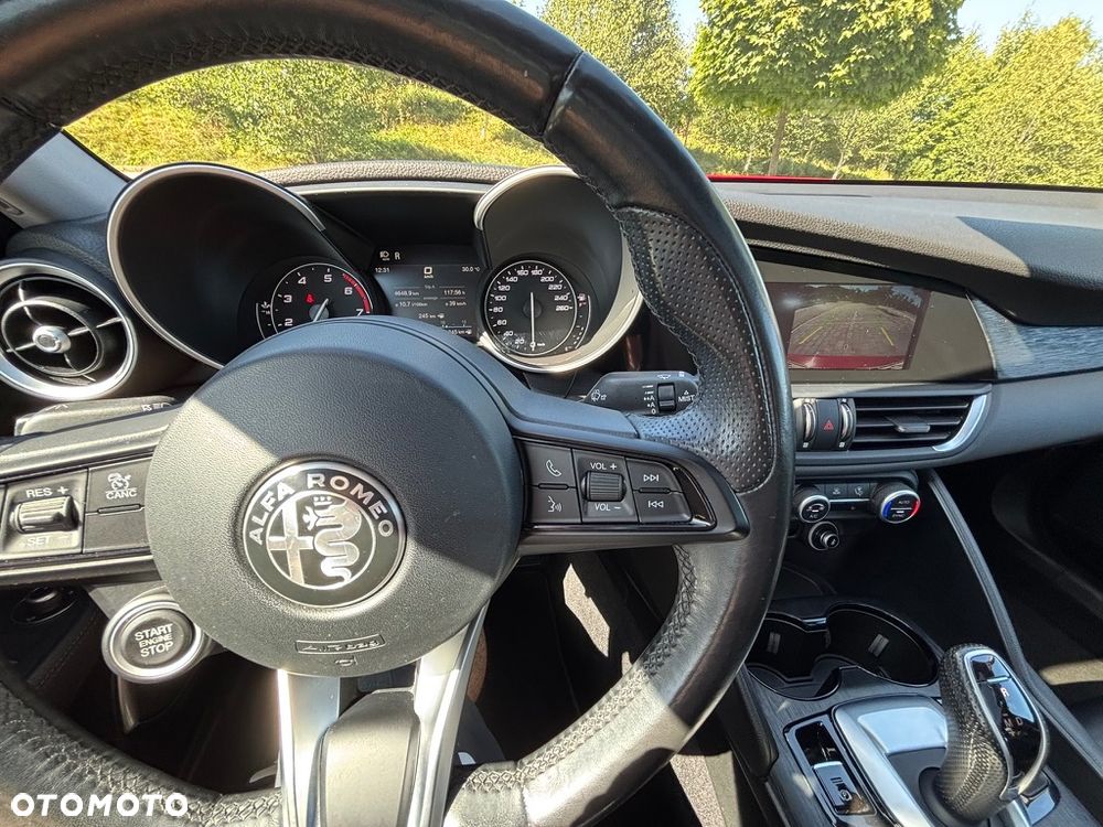 Alfa Romeo Giulia 2.0 Turbo Business - 19