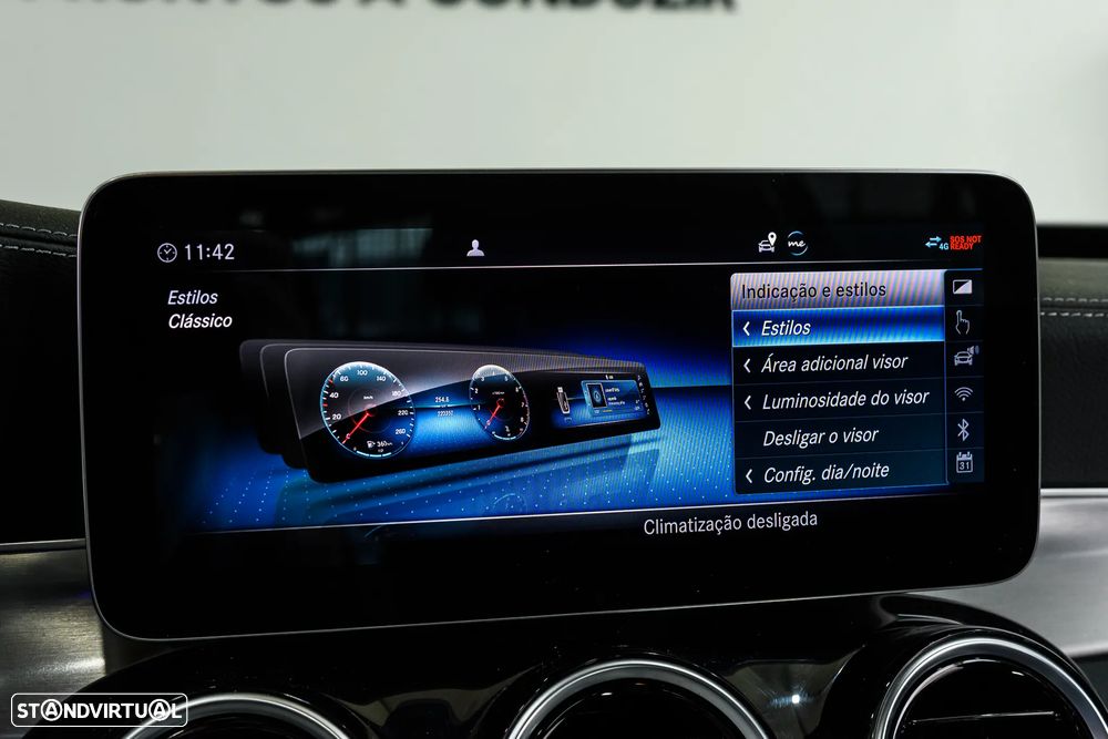 Mercedes-Benz C 300 d AMG Line - 27