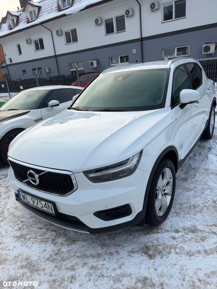 Volvo XC 40 T3 Momentum Pro - 9