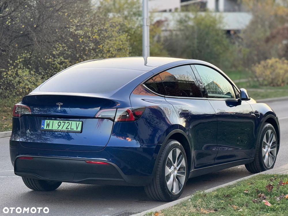 Tesla Y Model Long Range Dual Motor AWD - 23