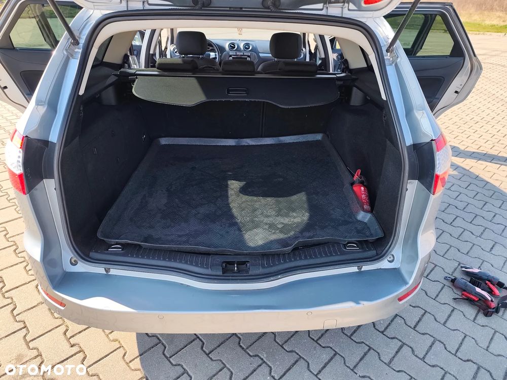 Ford Mondeo 2.0 TDCi Titanium X - 9