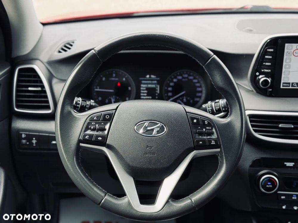 Hyundai Tucson 1.6 CRDi 2WD Select - 24