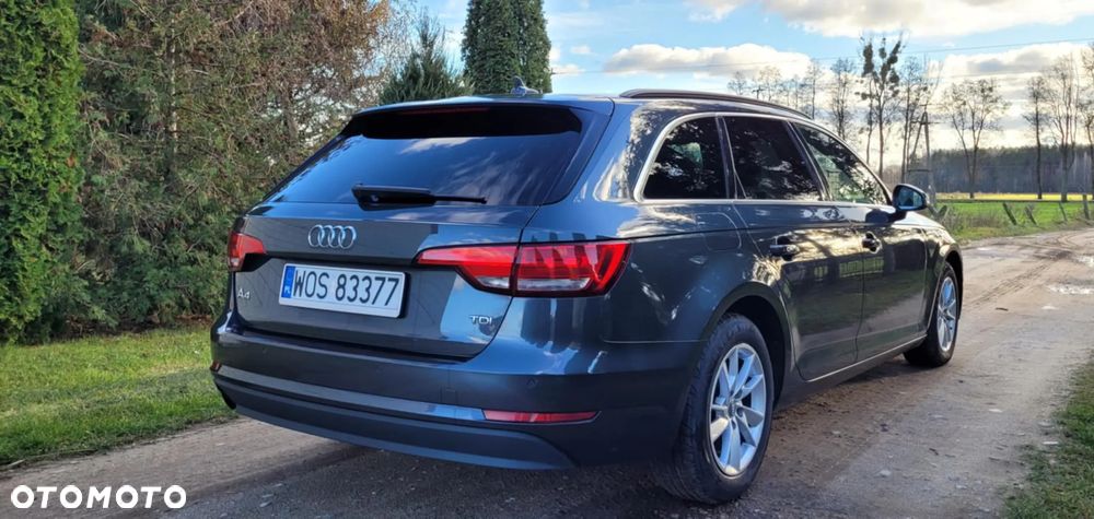 Audi A4 Avant 35 TDI S tronic - 17