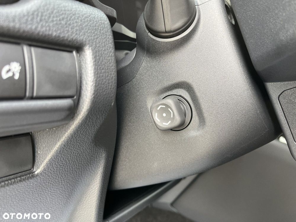 Toyota Land Cruiser - 23