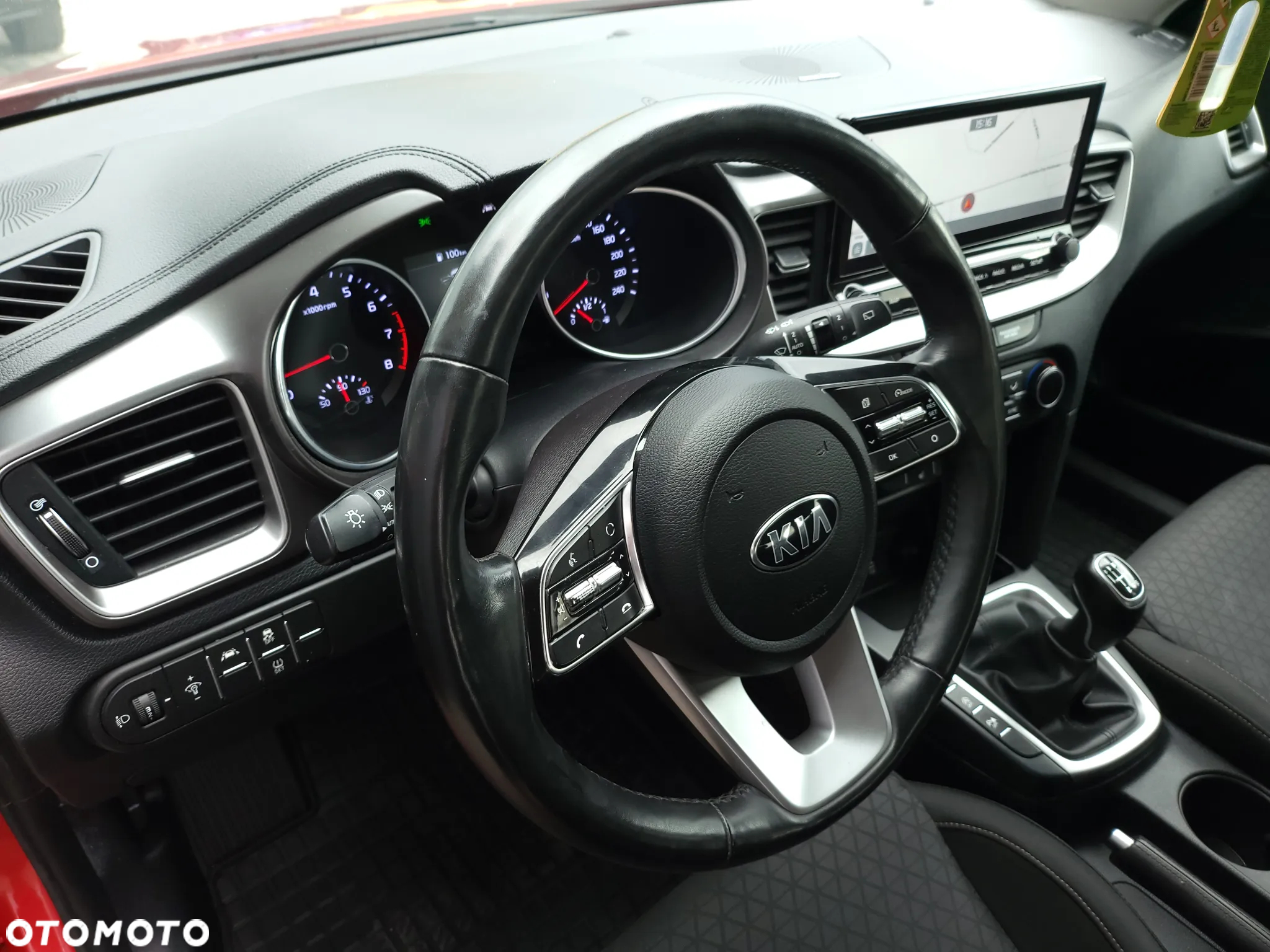 Kia Ceed SW 1.5 T-GDI OPF GT Line - 3