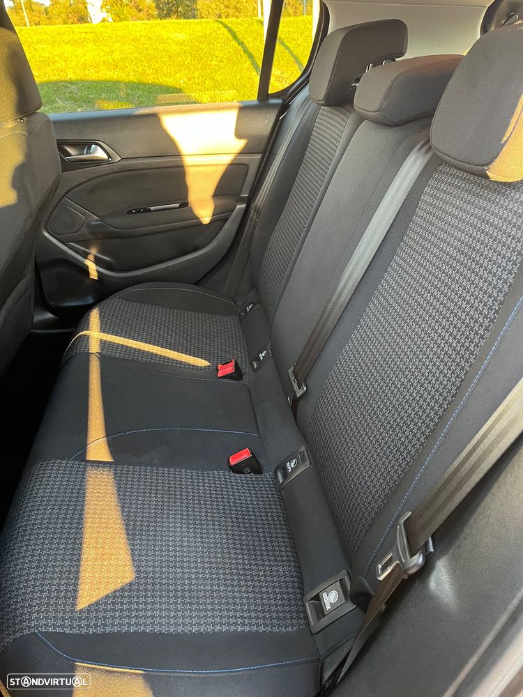 Peugeot 308 1.5 BlueHDi Style - 14