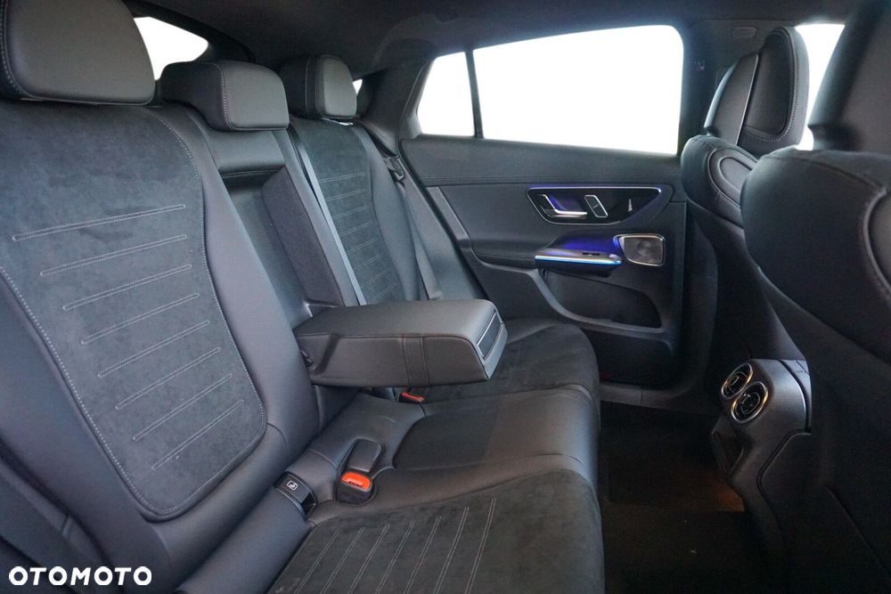 Mercedes-Benz GLC 300 mHEV 4-Matic AMG Line - 17