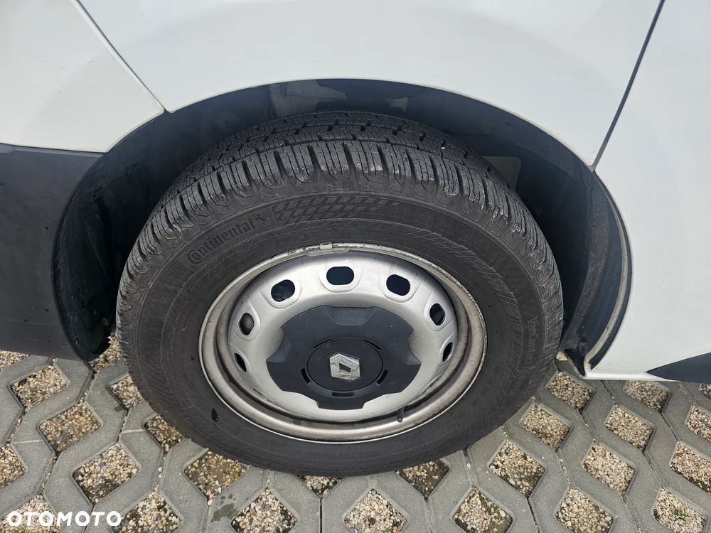 Renault Trafic - 19