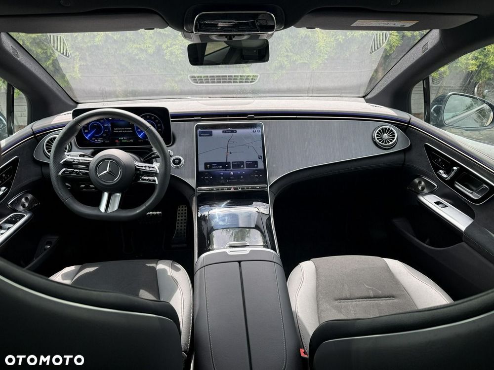 Mercedes-Benz EQE - 8