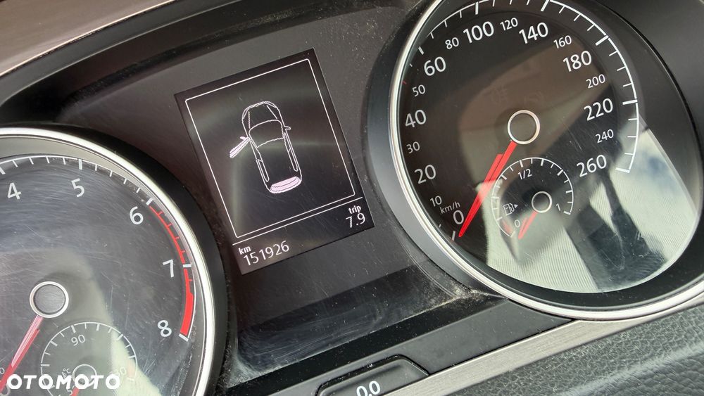 Volkswagen Golf 1.2 TSI BMT Trendline - 25