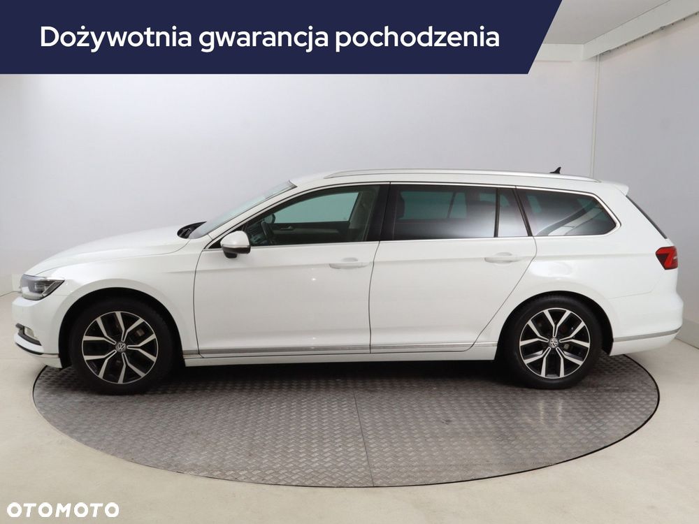 Volkswagen Passat 2017 photo 3