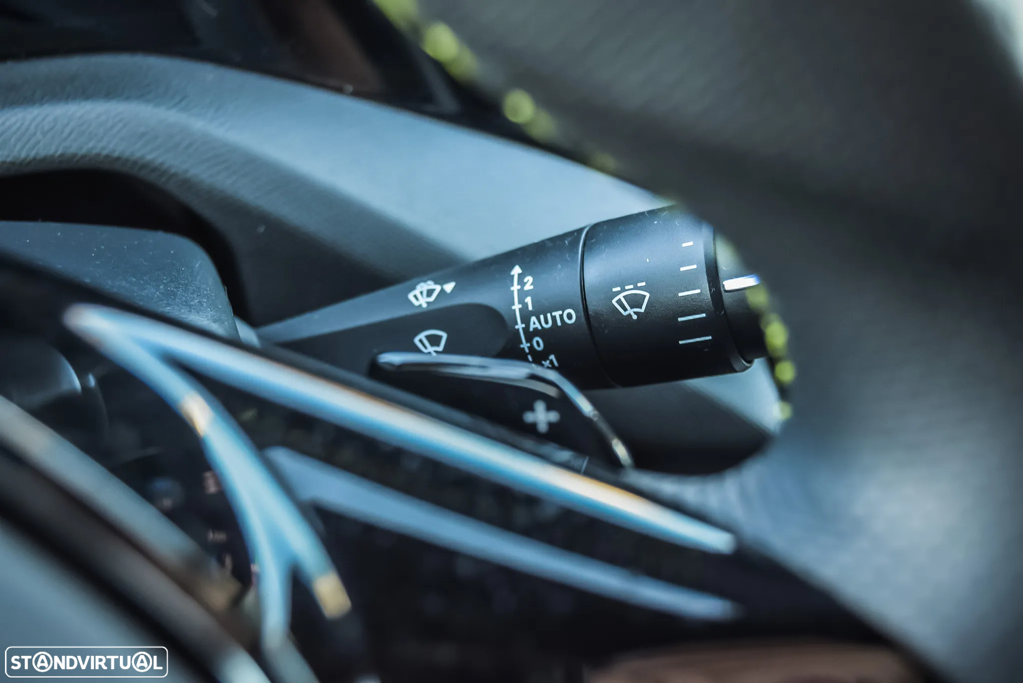 Peugeot 408 1.6 Hybrid GT e-EAT8 - 28