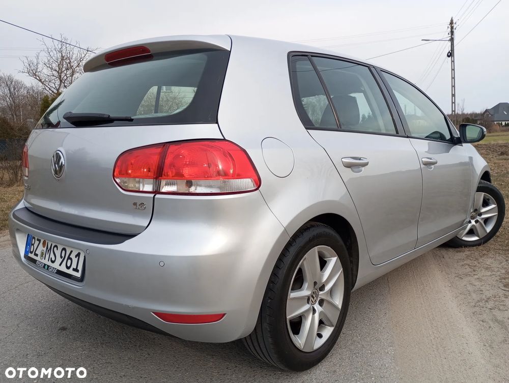 Volkswagen Golf - 3