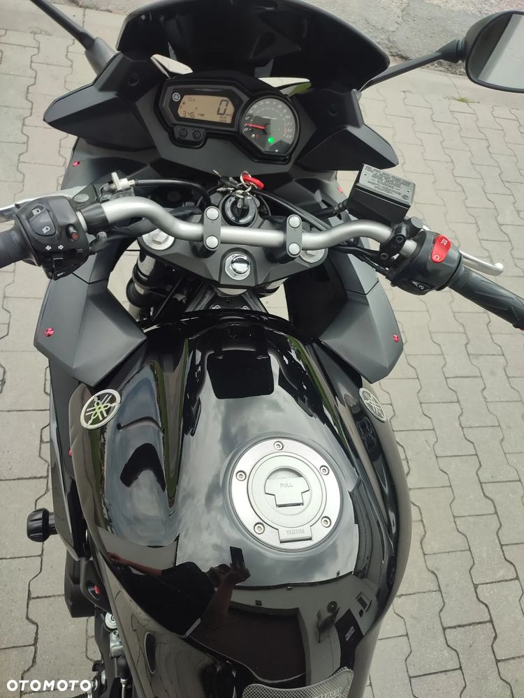 Yamaha XJ - 30