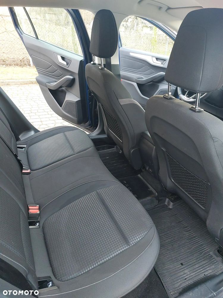 Ford Focus 1.5 EcoBlue Connected - 23