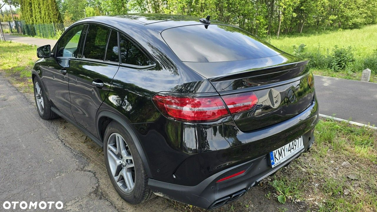 Mercedes-Benz GLE - 4