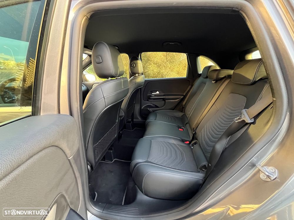 Mercedes-Benz B 180 d Style Aut. - 24