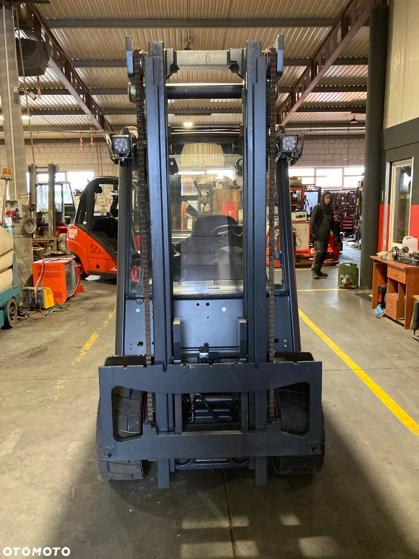 Linde [2019] WÓZEK WIDŁOWY LINDE H30D diesel 3t - 3