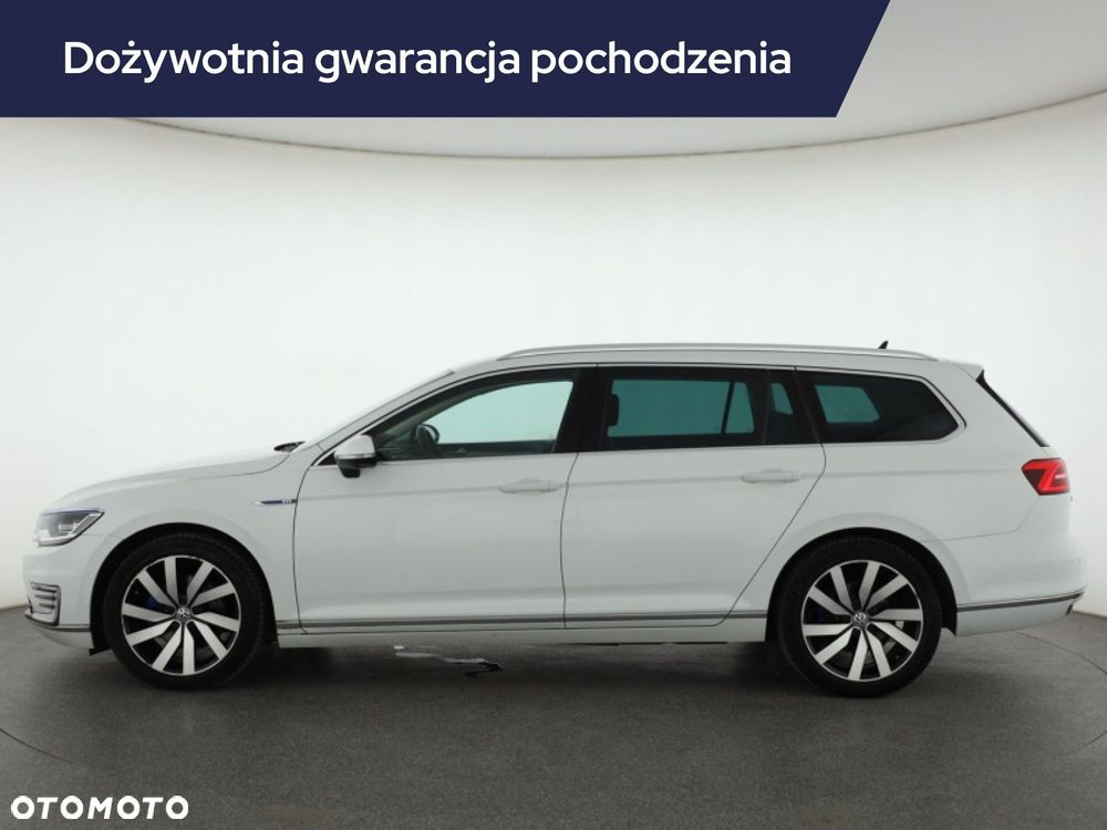 Volkswagen Passat Variant - 4