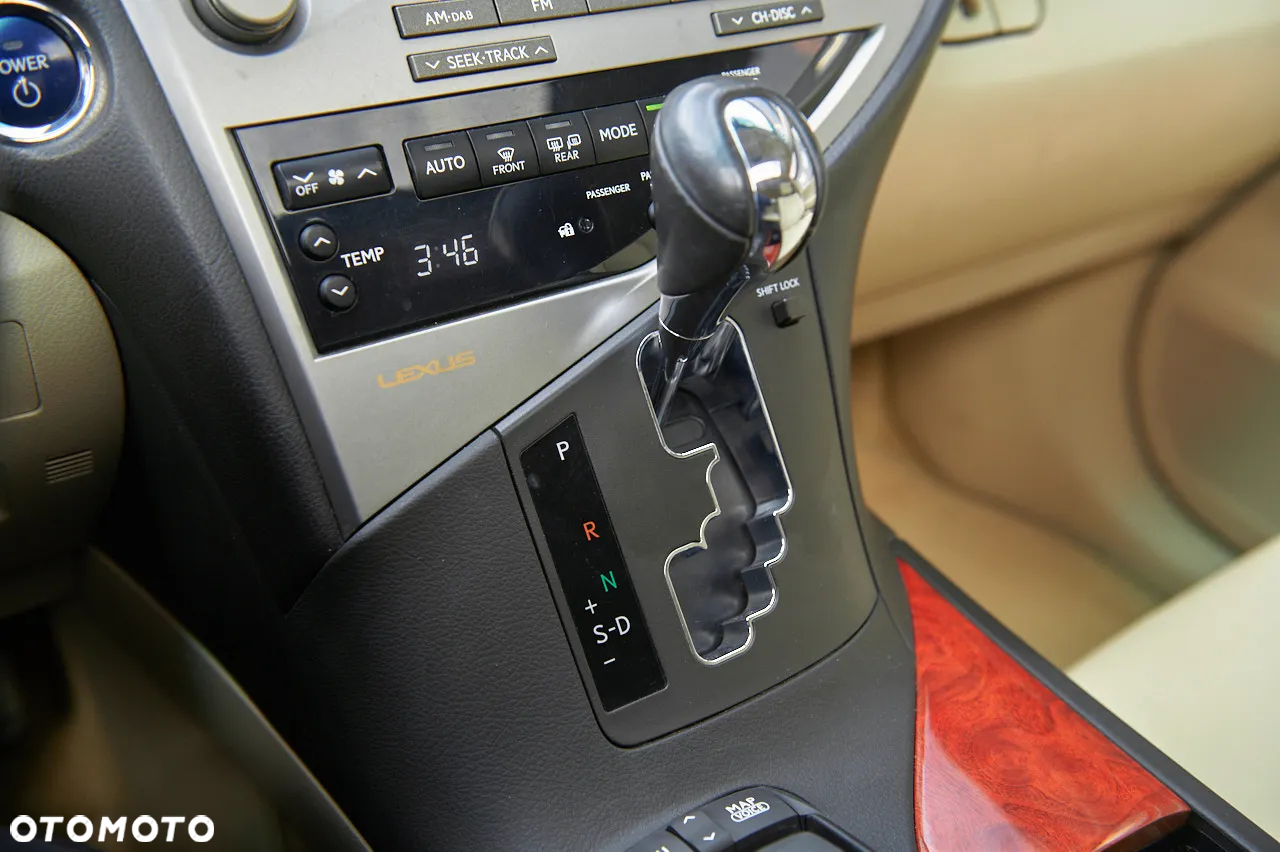 Lexus RX 450h (hybrid) Executive Line - 30